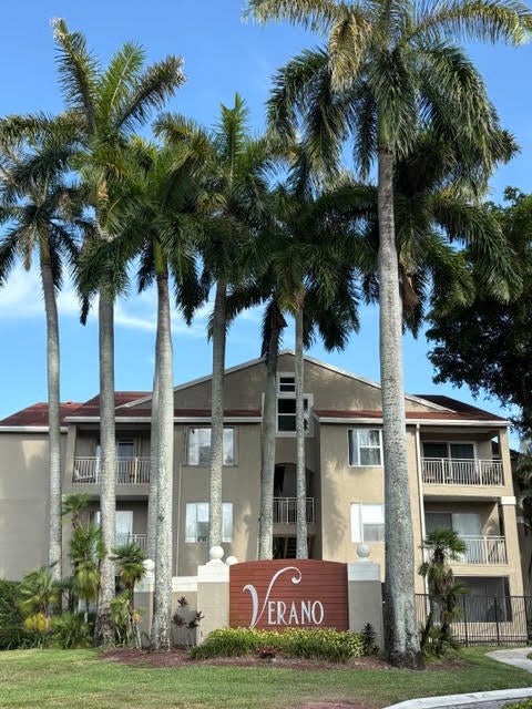 Photo of 1780 Palm Cove Boulevard #6-302, Delray Beach, FL 33445 (MLS # B26040329)