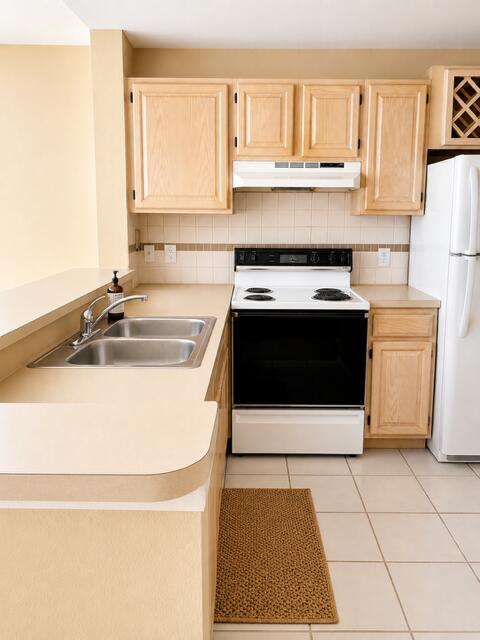Photo of 1780 Palm Cove Boulevard #6-302, Delray Beach, FL 33445 (MLS # B26040329)