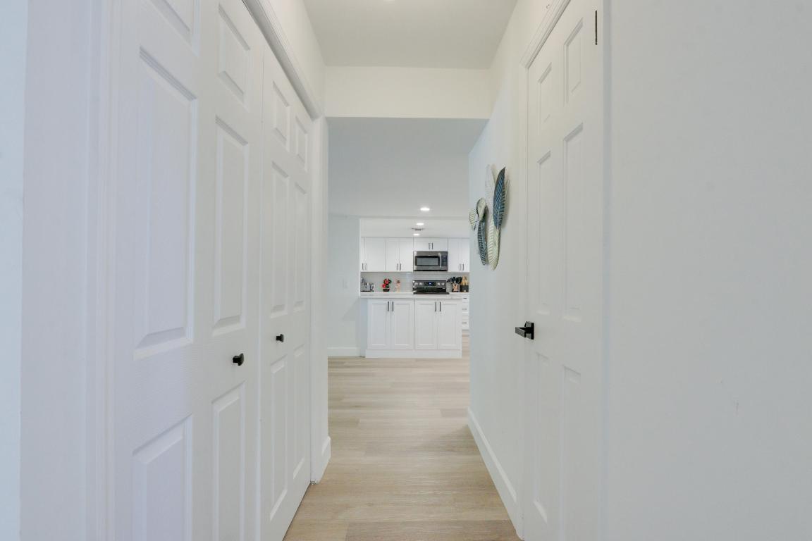 LAKE CLARKE TERR - Residential