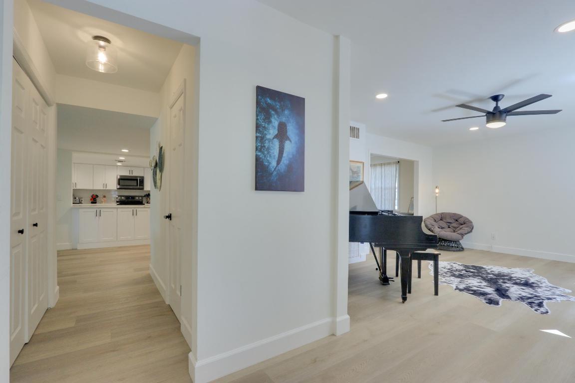 LAKE CLARKE TERR - Residential