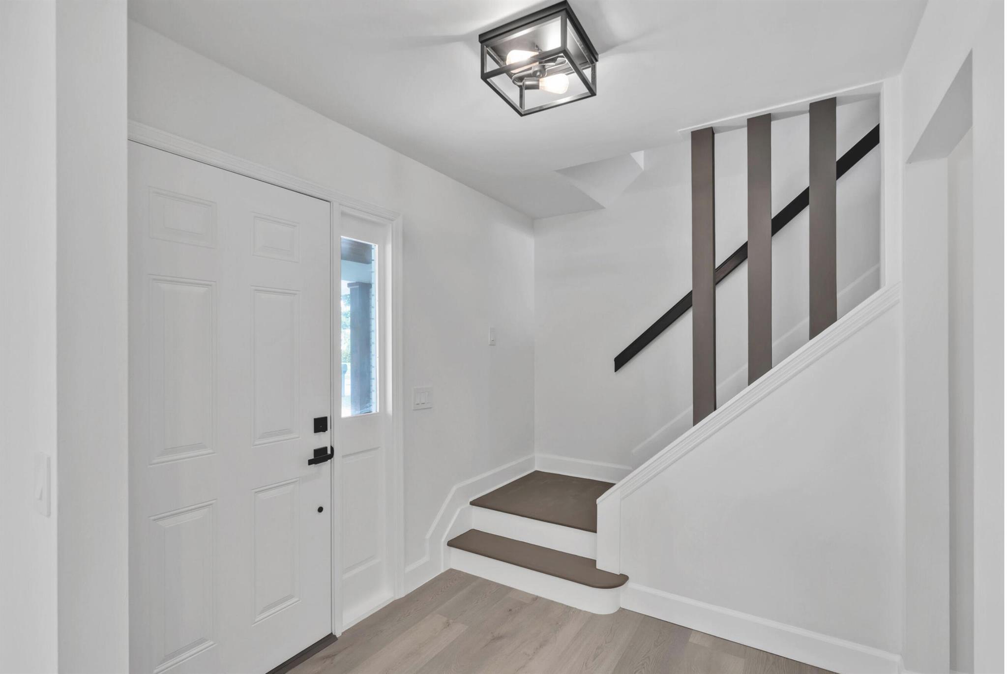 LAKE CLARKE TERR - Residential