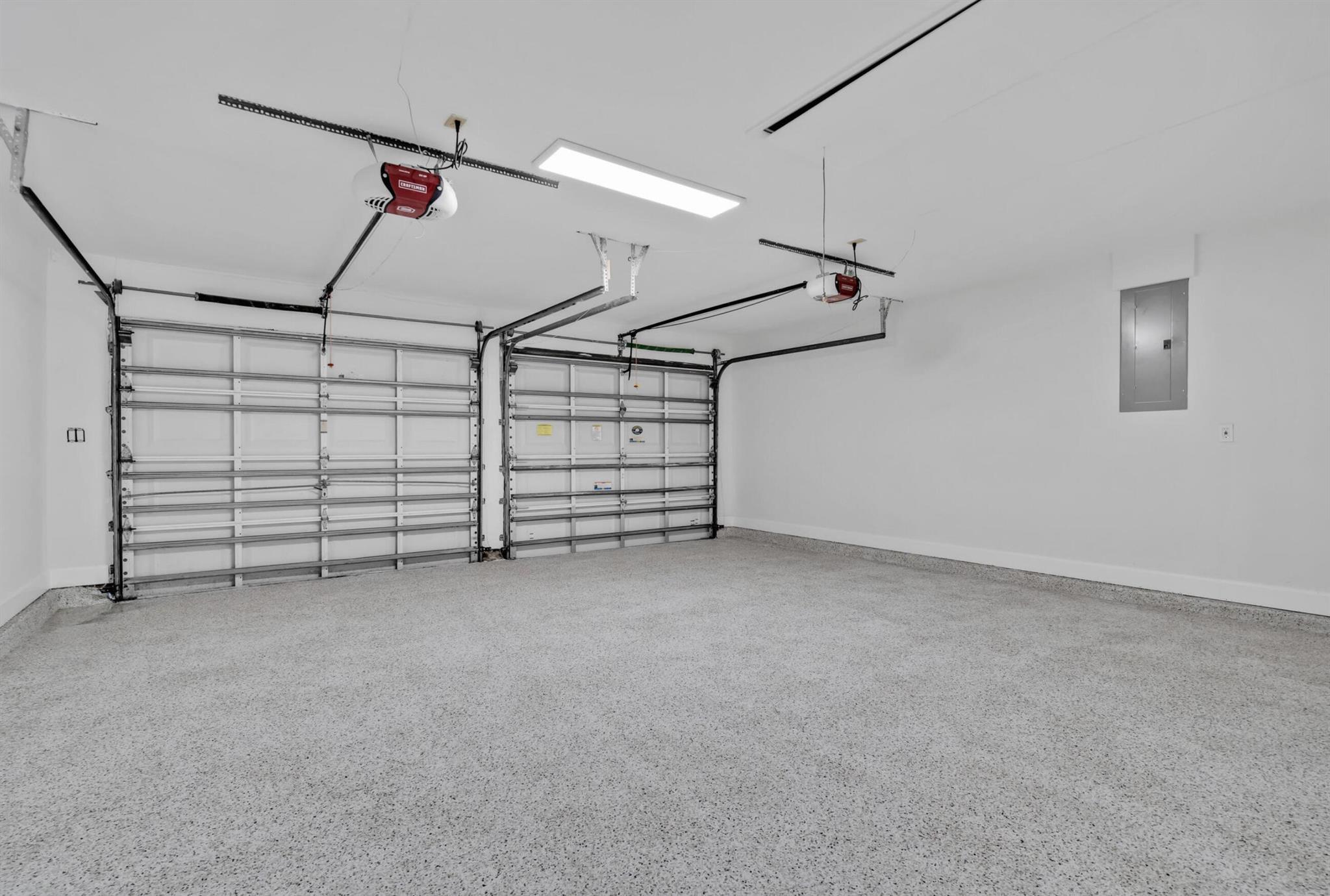 LAKE CLARKE TERR - Residential