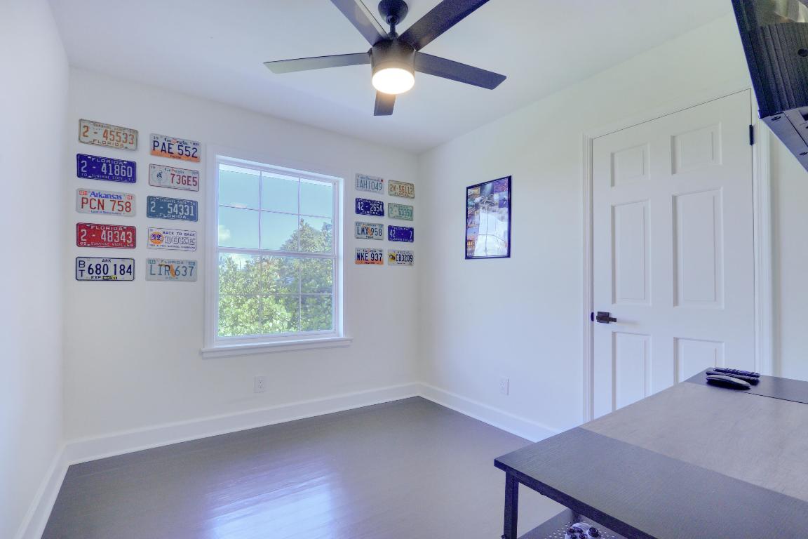 LAKE CLARKE TERR - Residential