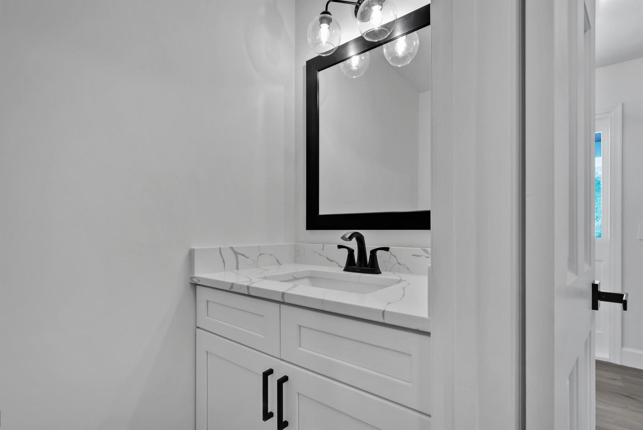 LAKE CLARKE TERR - Residential