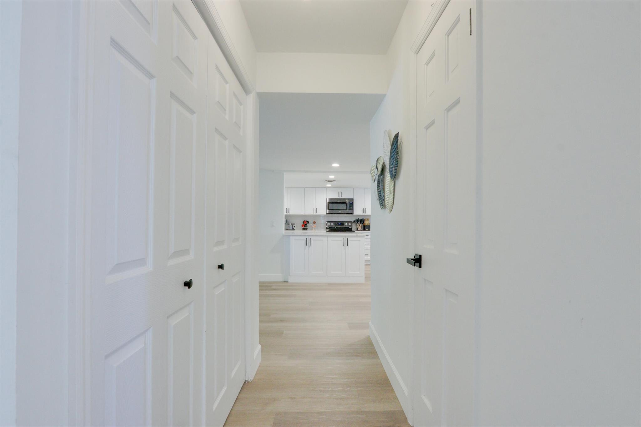 LAKE CLARKE TERR - Residential