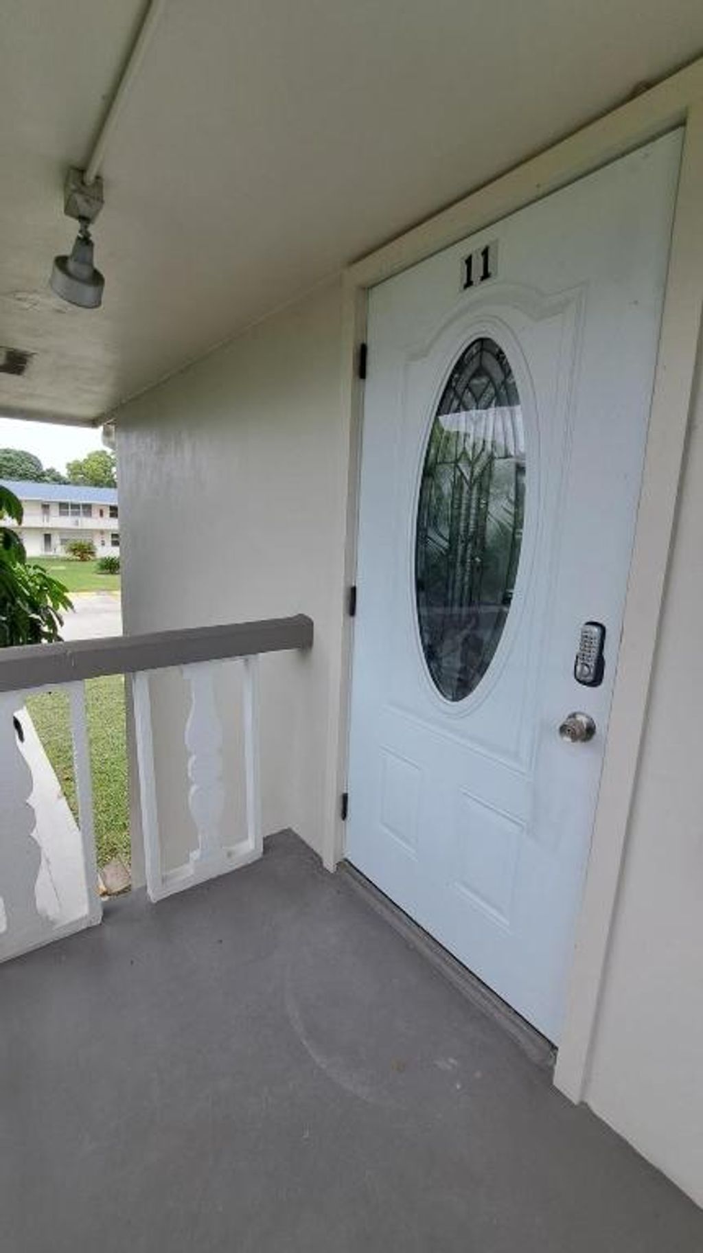 Photo of 11 Kingswood A, West Palm Beach, FL 33417 (MLS # R11154391)