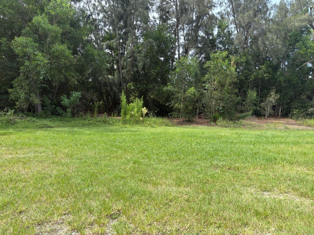 Photo of 1226 W Indiantown Road W, Jupiter, FL 33478 (MLS # B26063003)