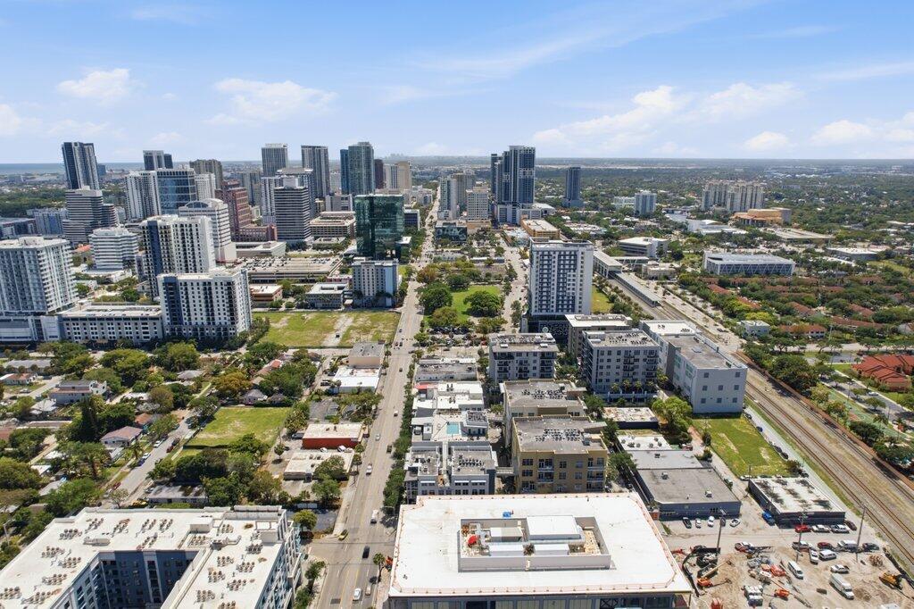 AVENUE LOFTS CONDO ONE - Residential
