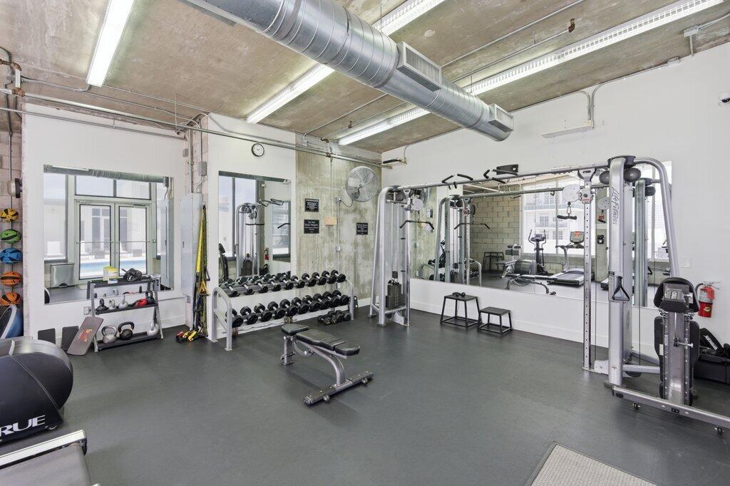 AVENUE LOFTS CONDO ONE - Residential