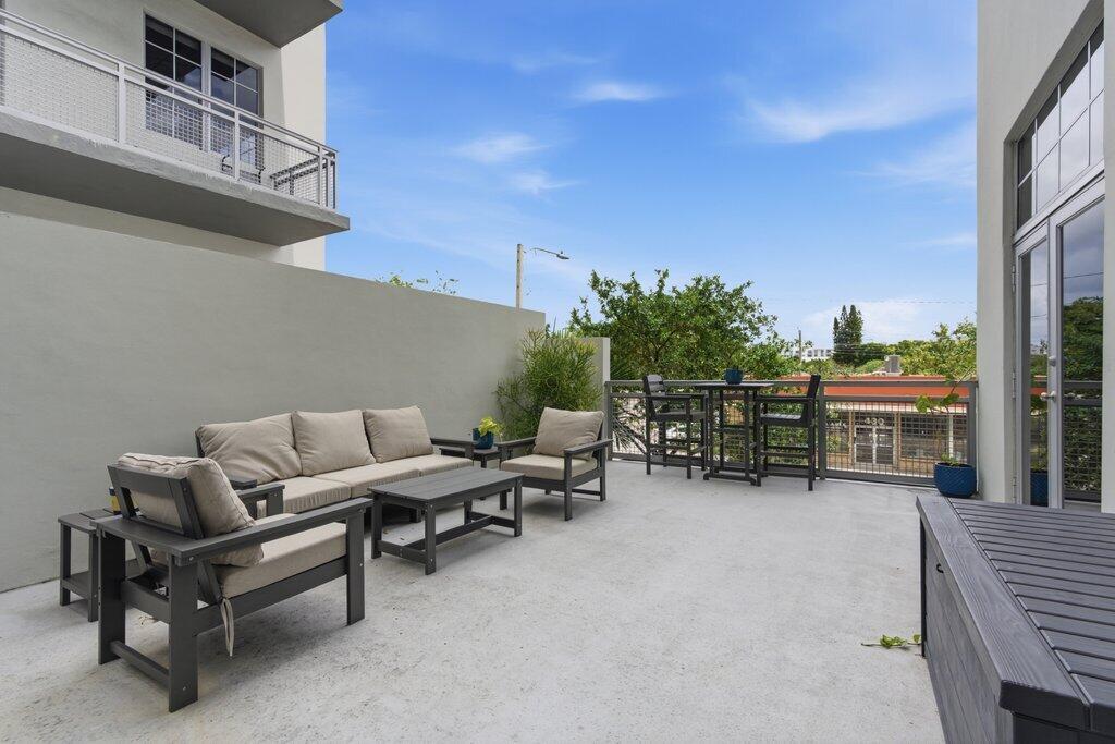 AVENUE LOFTS CONDO ONE - Residential