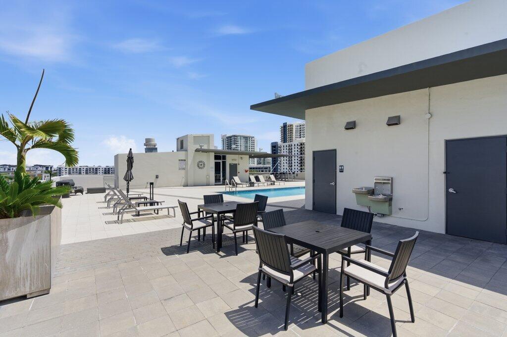 AVENUE LOFTS CONDO ONE - Residential