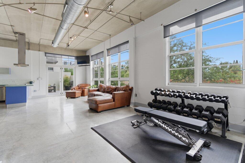 AVENUE LOFTS CONDO ONE - Residential