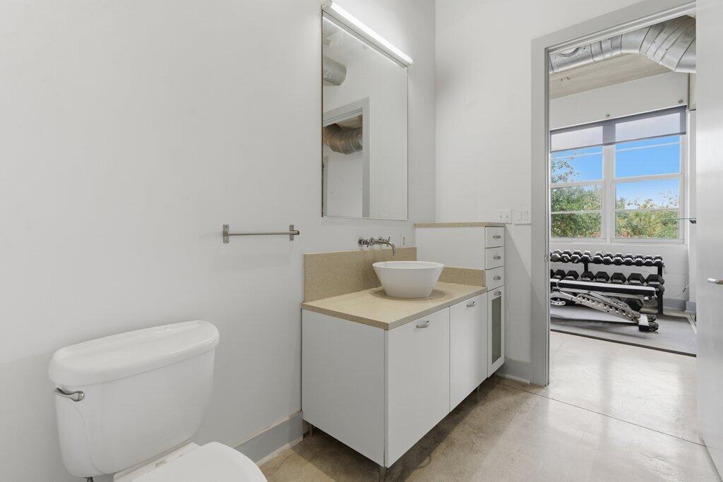 AVENUE LOFTS CONDO ONE - Residential