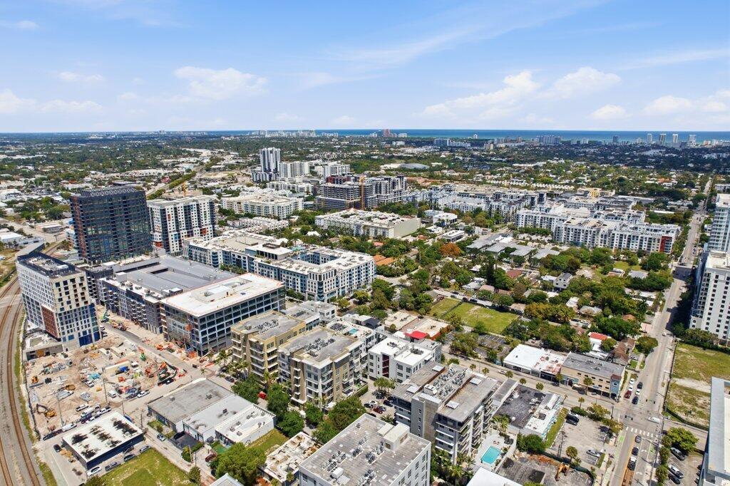 AVENUE LOFTS CONDO ONE - Residential