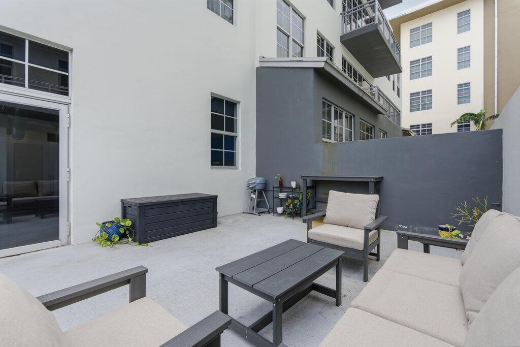 AVENUE LOFTS CONDO ONE - Residential