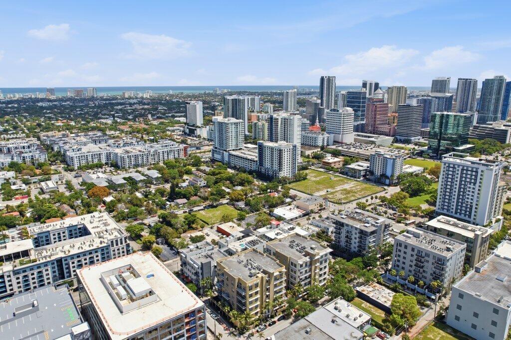 AVENUE LOFTS CONDO ONE - Residential