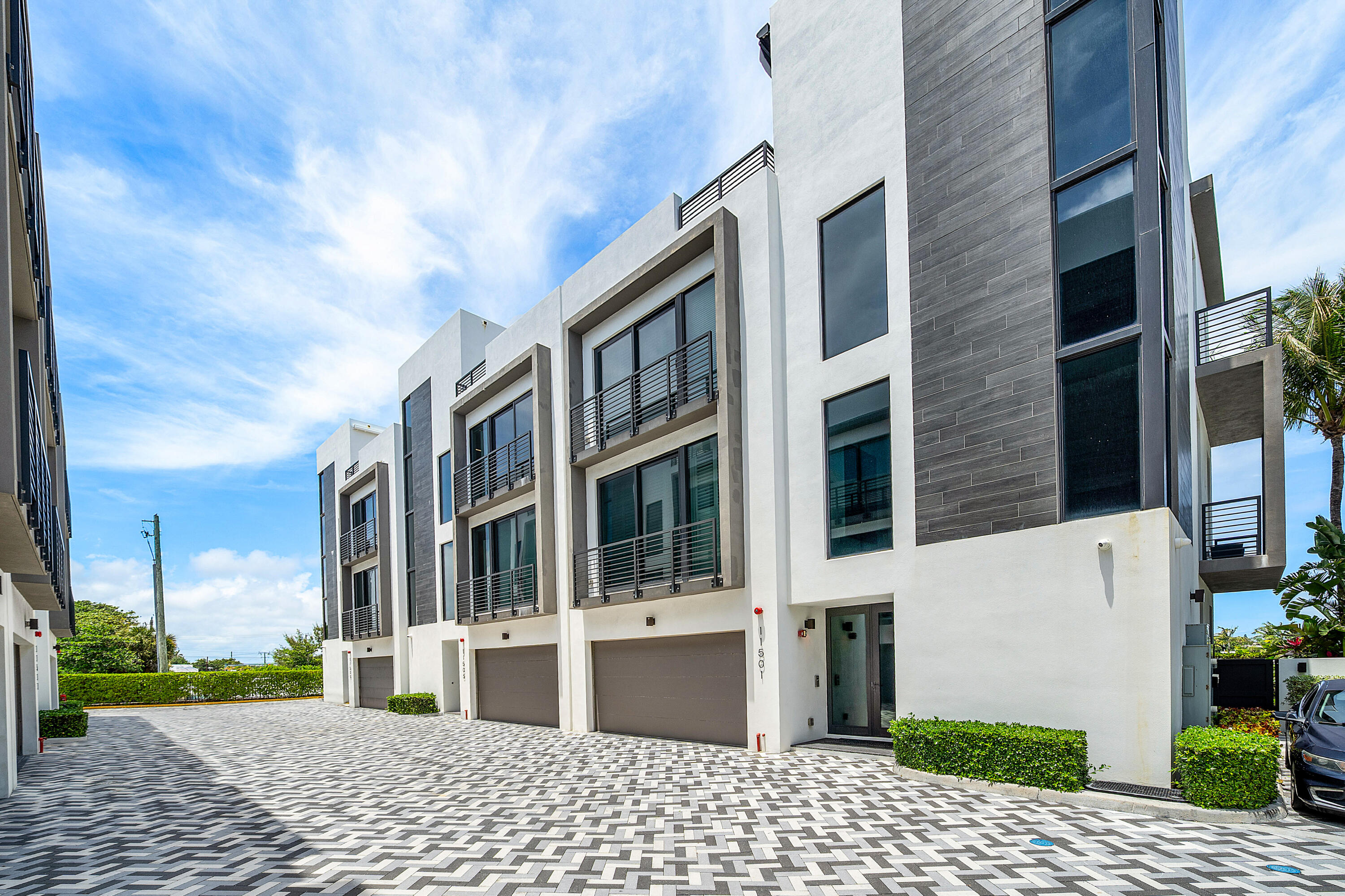 Gulf Stream Views - Residential