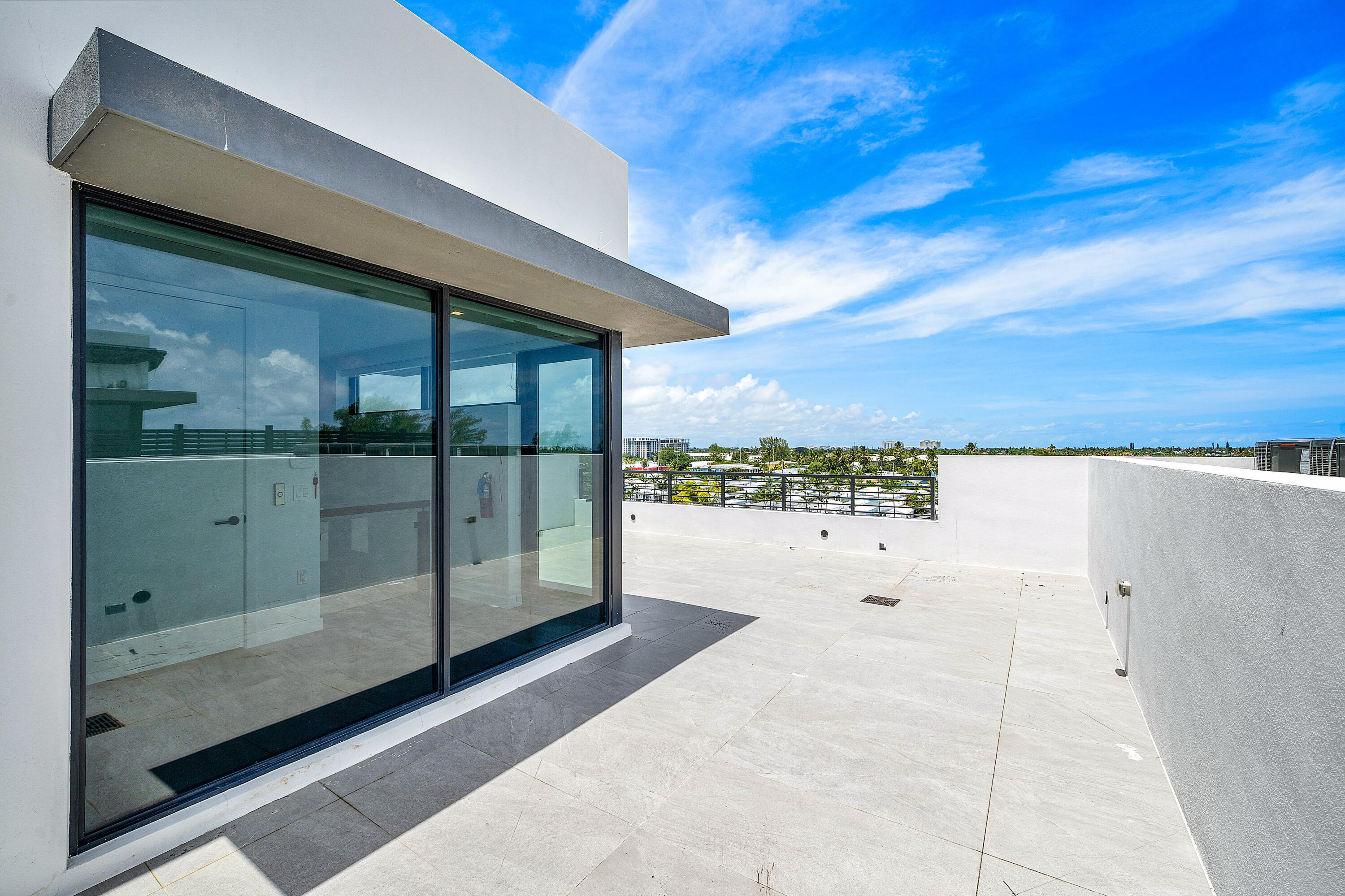 Gulf Stream Views - Residential