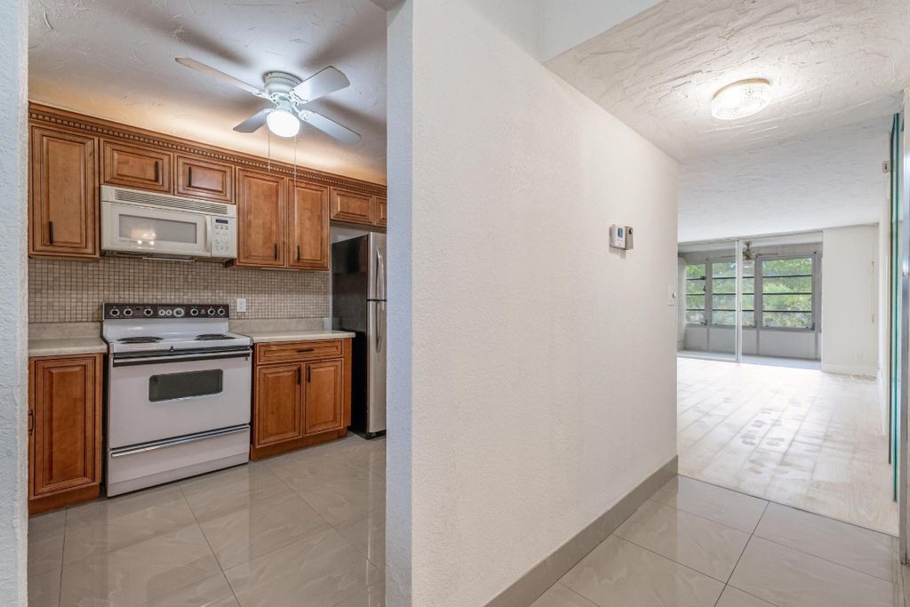 Photo of 2551 Aragon Boulevard #406, Sunrise, FL 33322 (MLS # F10533826)