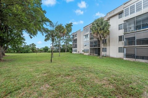 Tiny photo for 2551 Aragon Boulevard #406, Sunrise, FL 33322 (MLS # F10533826)