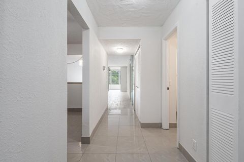 Tiny photo for 2551 Aragon Boulevard #406, Sunrise, FL 33322 (MLS # F10533826)
