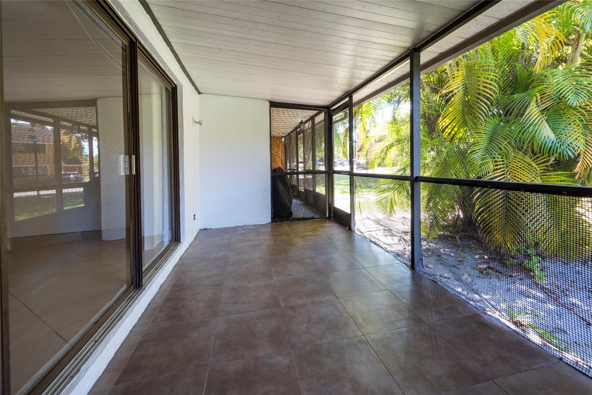 Center Court Condo Apts - Residential Lease