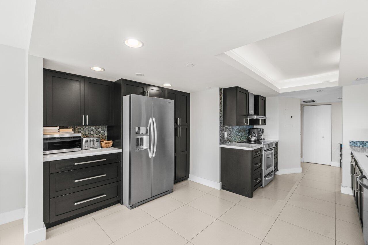 4001 N Ocean Boulevard 403