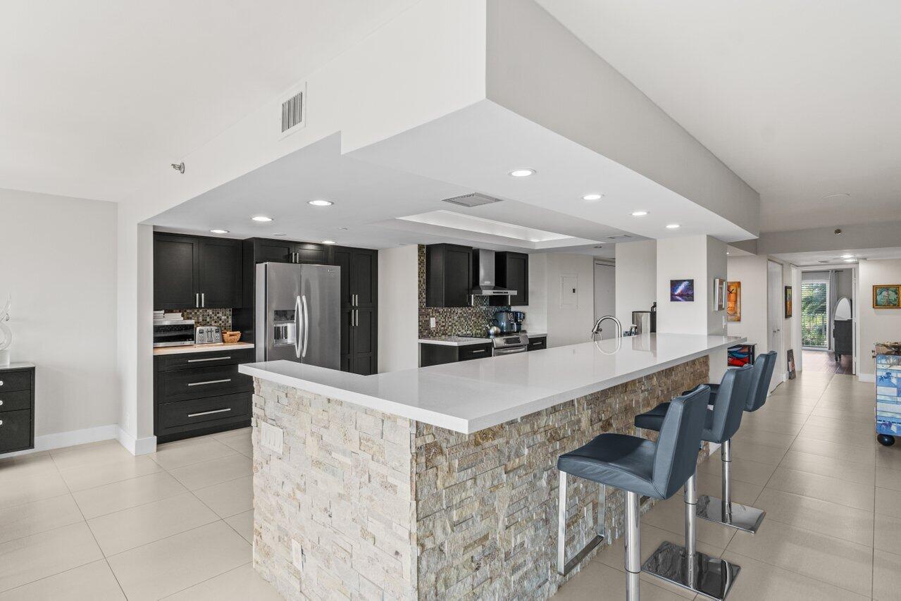 4001 N Ocean Boulevard 403