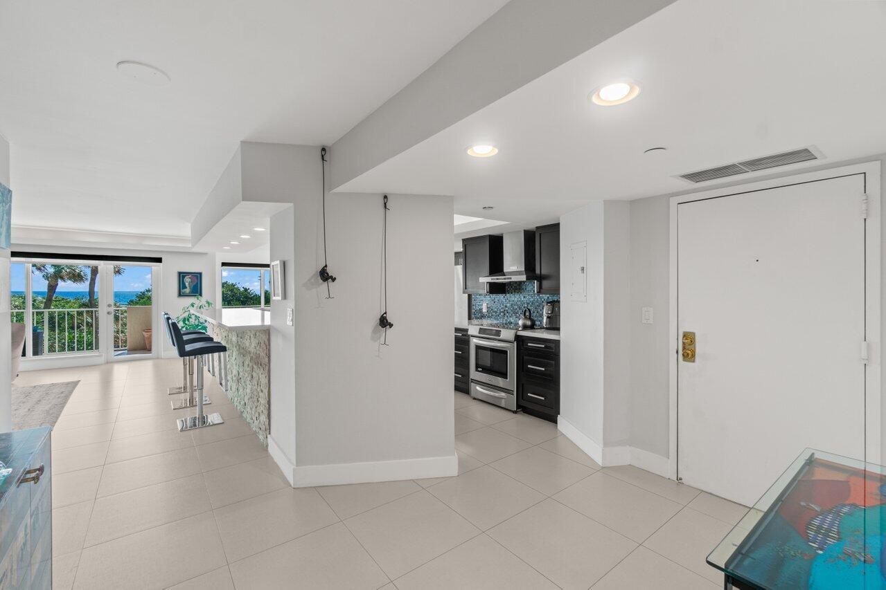 4001 N Ocean Boulevard 403