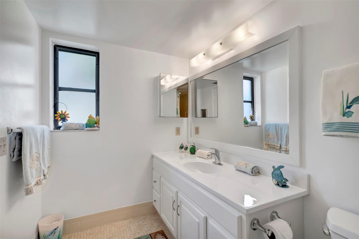CYPRESS BEND CONDO III - Residential