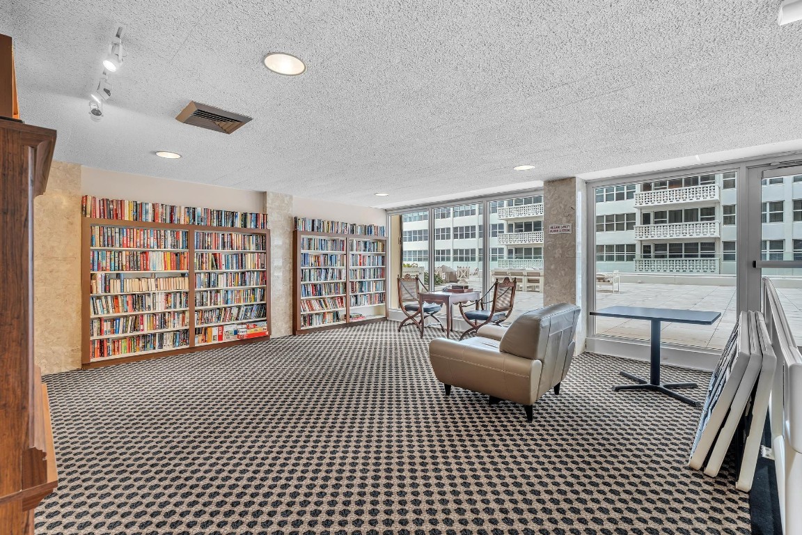 Ocean Club - Residential