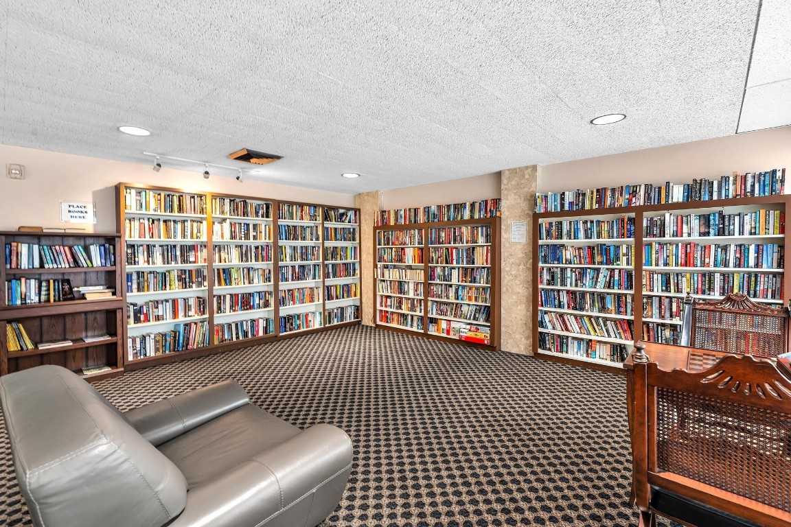 Ocean Club - Residential