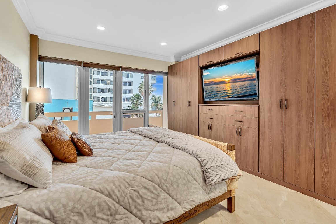 Ocean Club - Residential