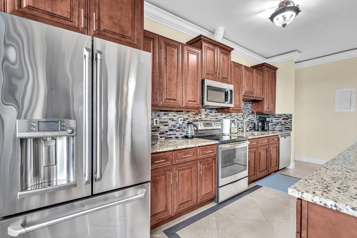 Ocean Club - Residential