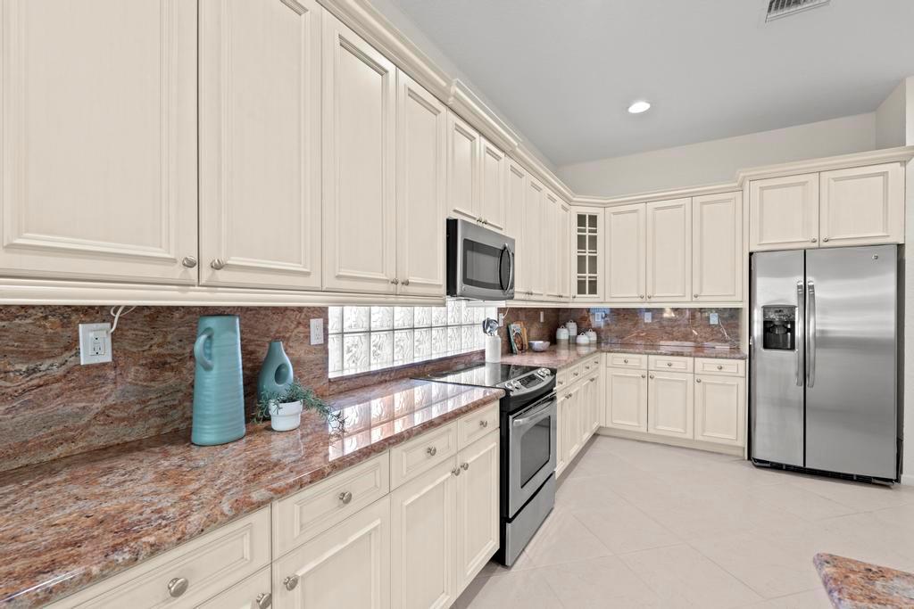 TIVOLI ISLES PUD / FOUR SEASONS - Residential