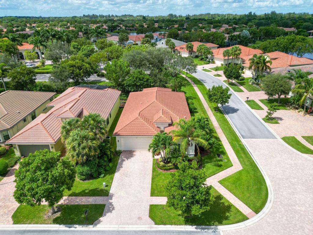 TIVOLI ISLES PUD / FOUR SEASONS - Residential