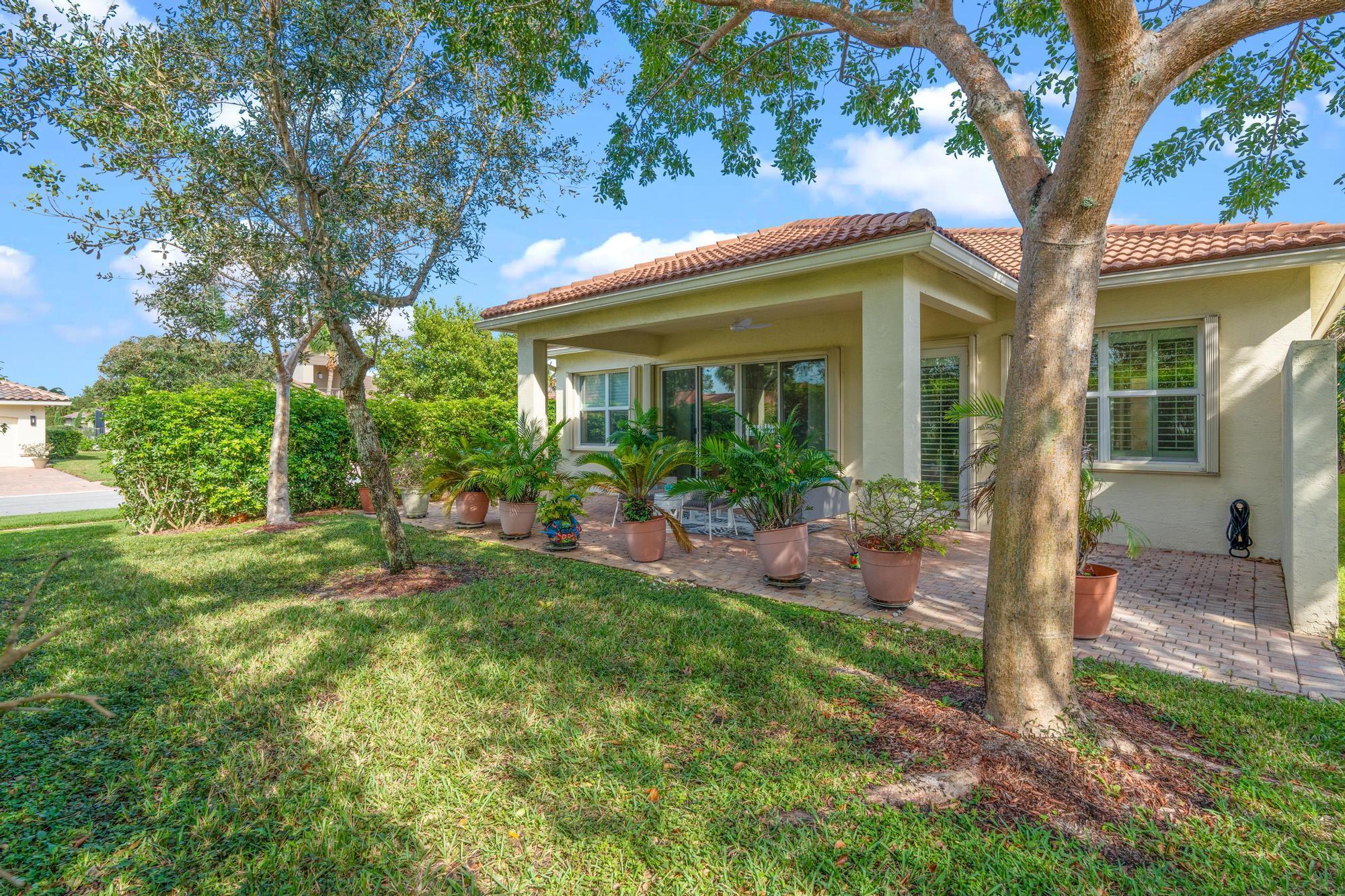 TIVOLI ISLES PUD / FOUR SEASONS - Residential