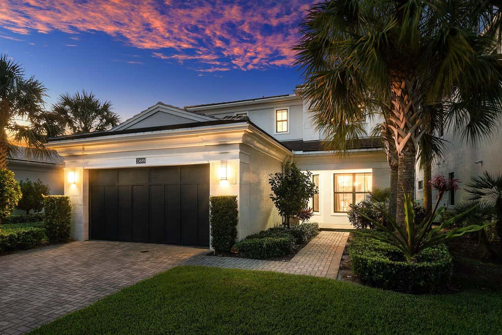 Photo of 13689 ARTISAN Circle, Palm Beach Gardens, FL 33418 (MLS # B26059961)