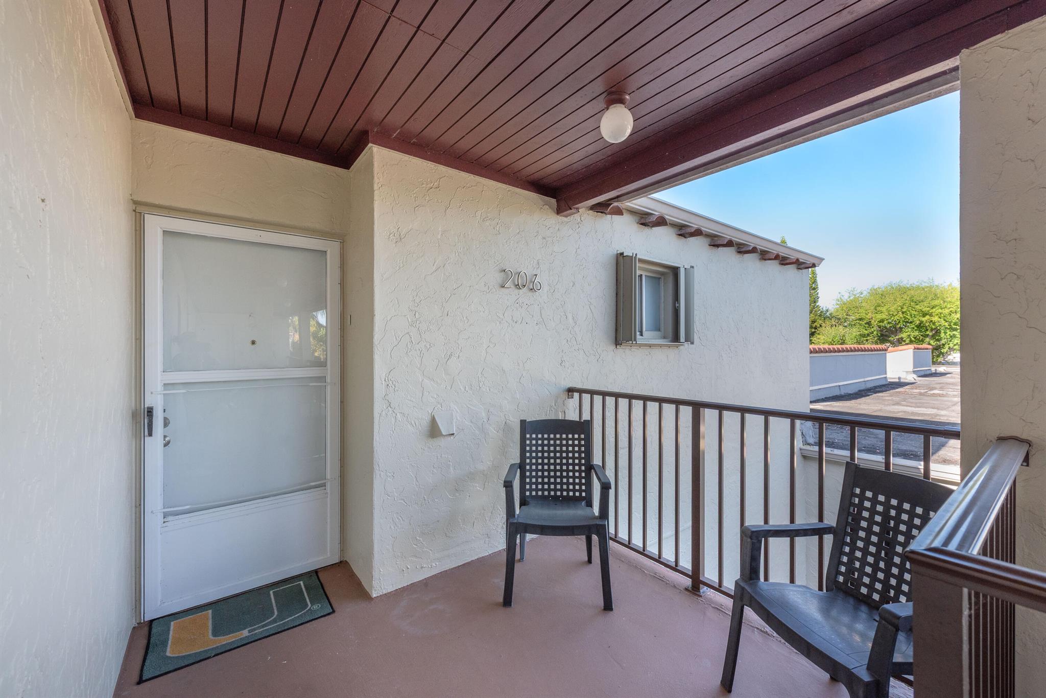 2580 Boundbrook Boulevard 206