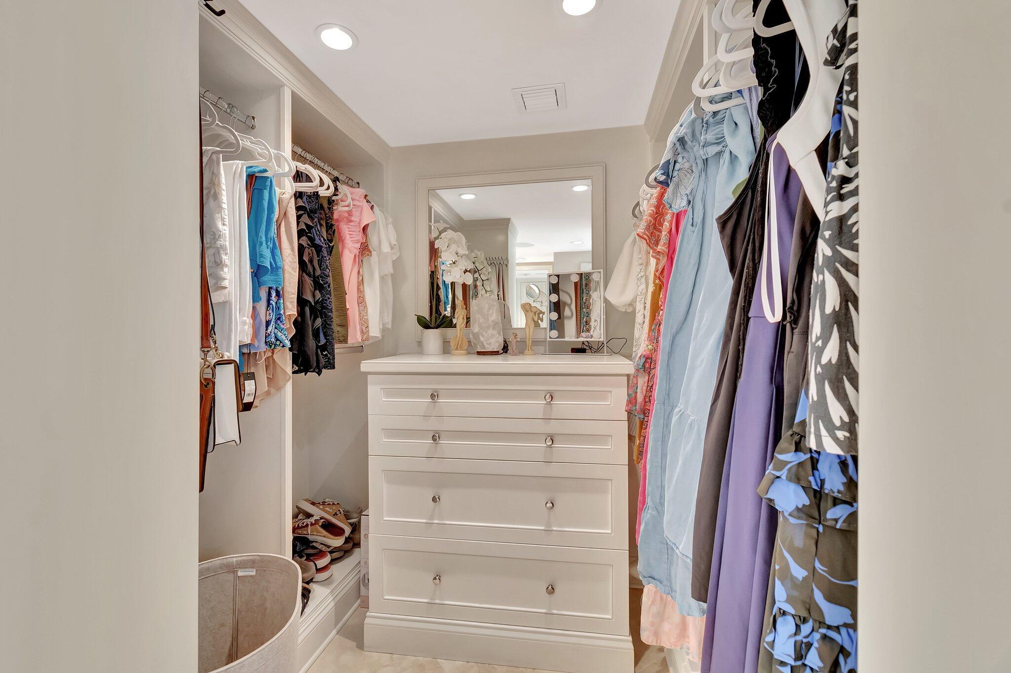 WATERVIEW TOWERS CONDO - Residential