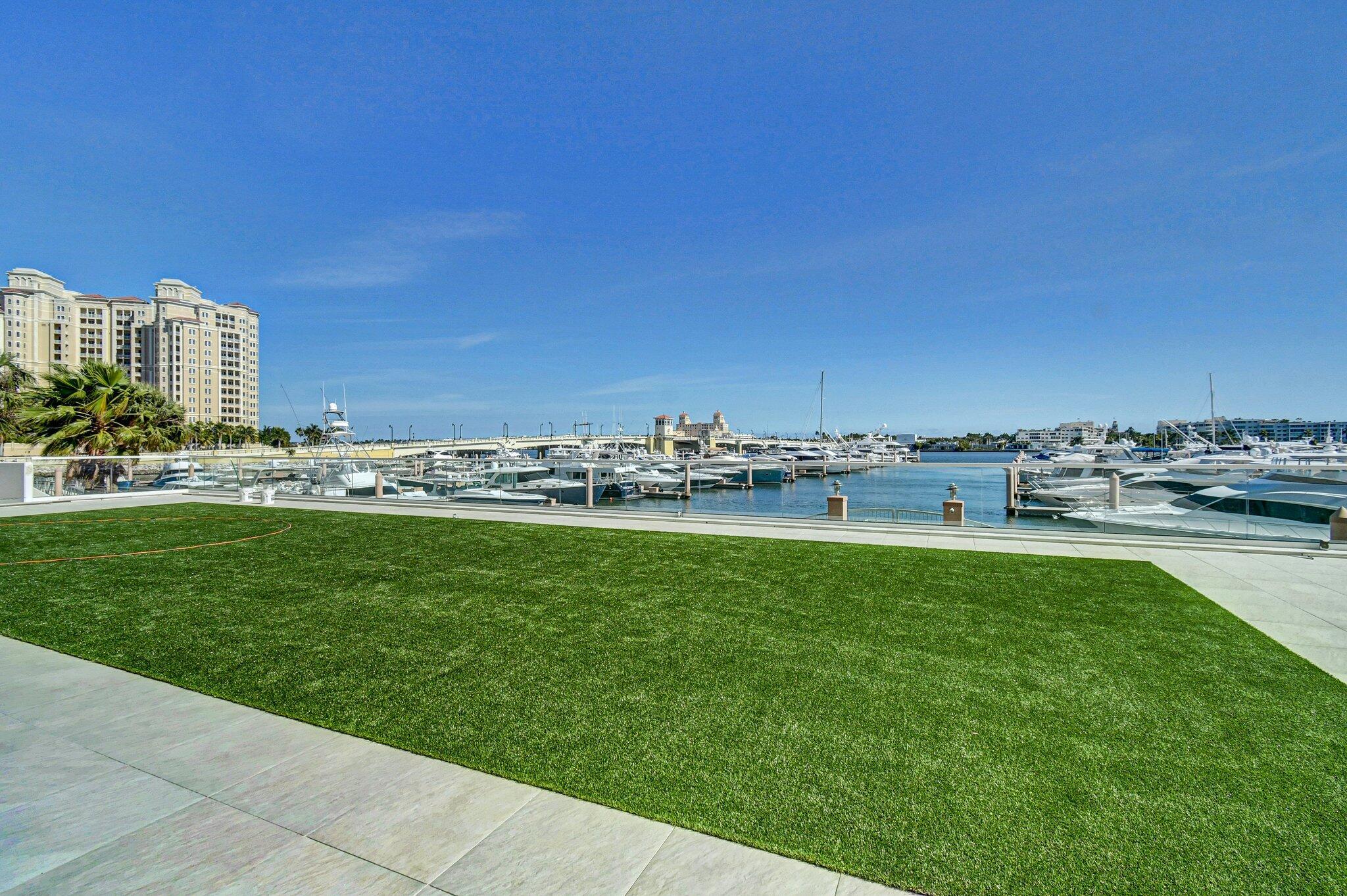 WATERVIEW TOWERS CONDO - Residential