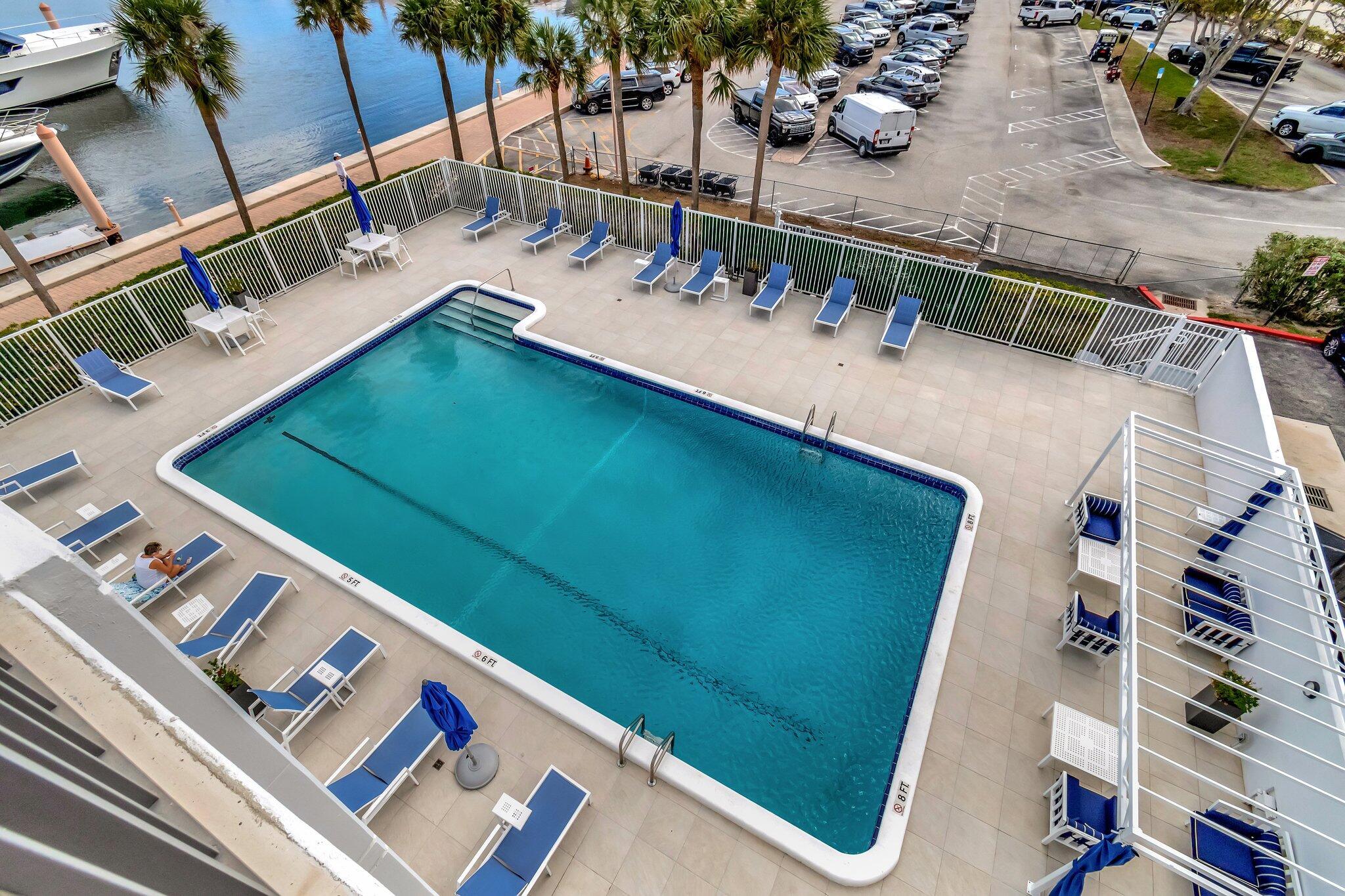 WATERVIEW TOWERS CONDO - Residential