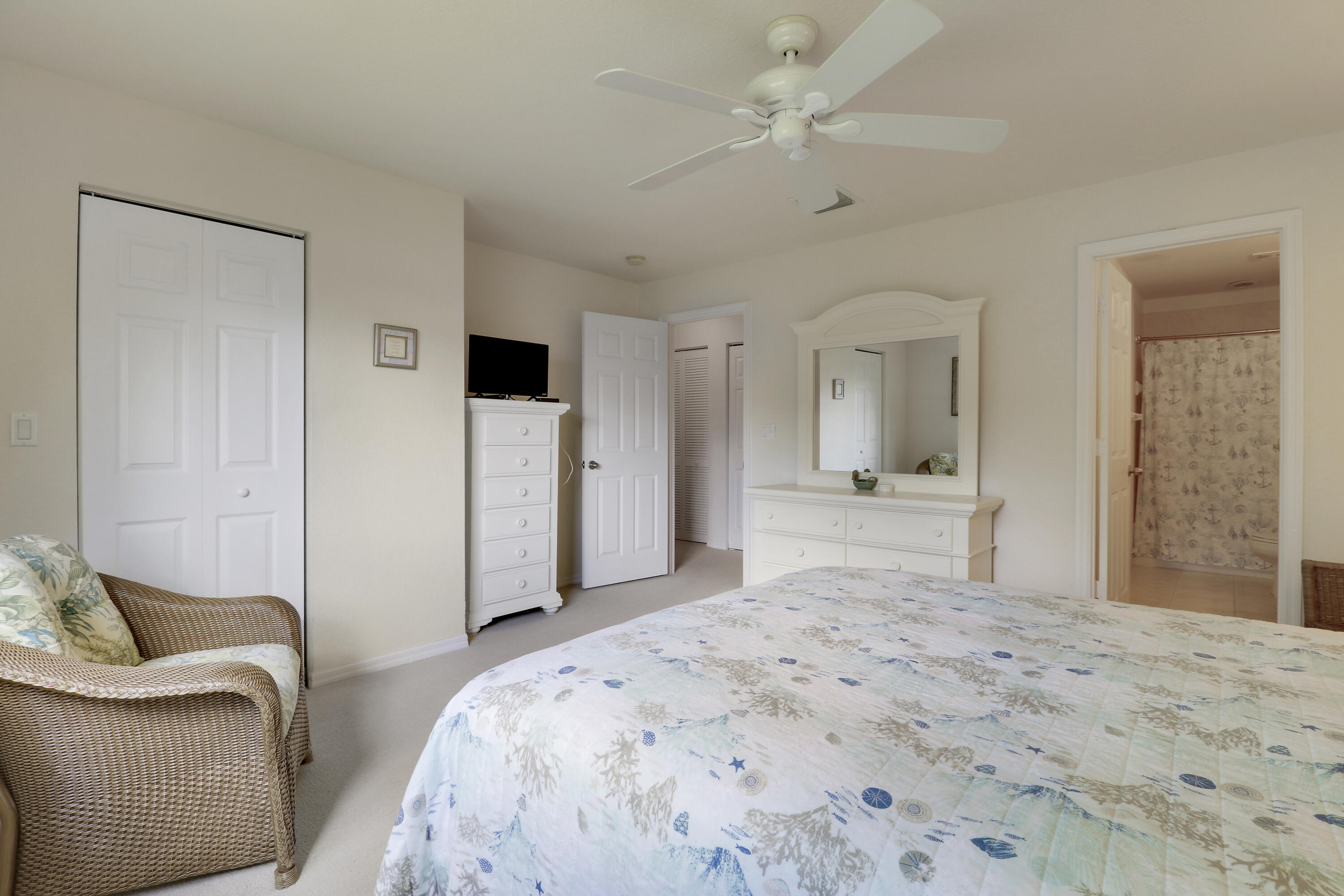 MARTINS CROSSING - Residential