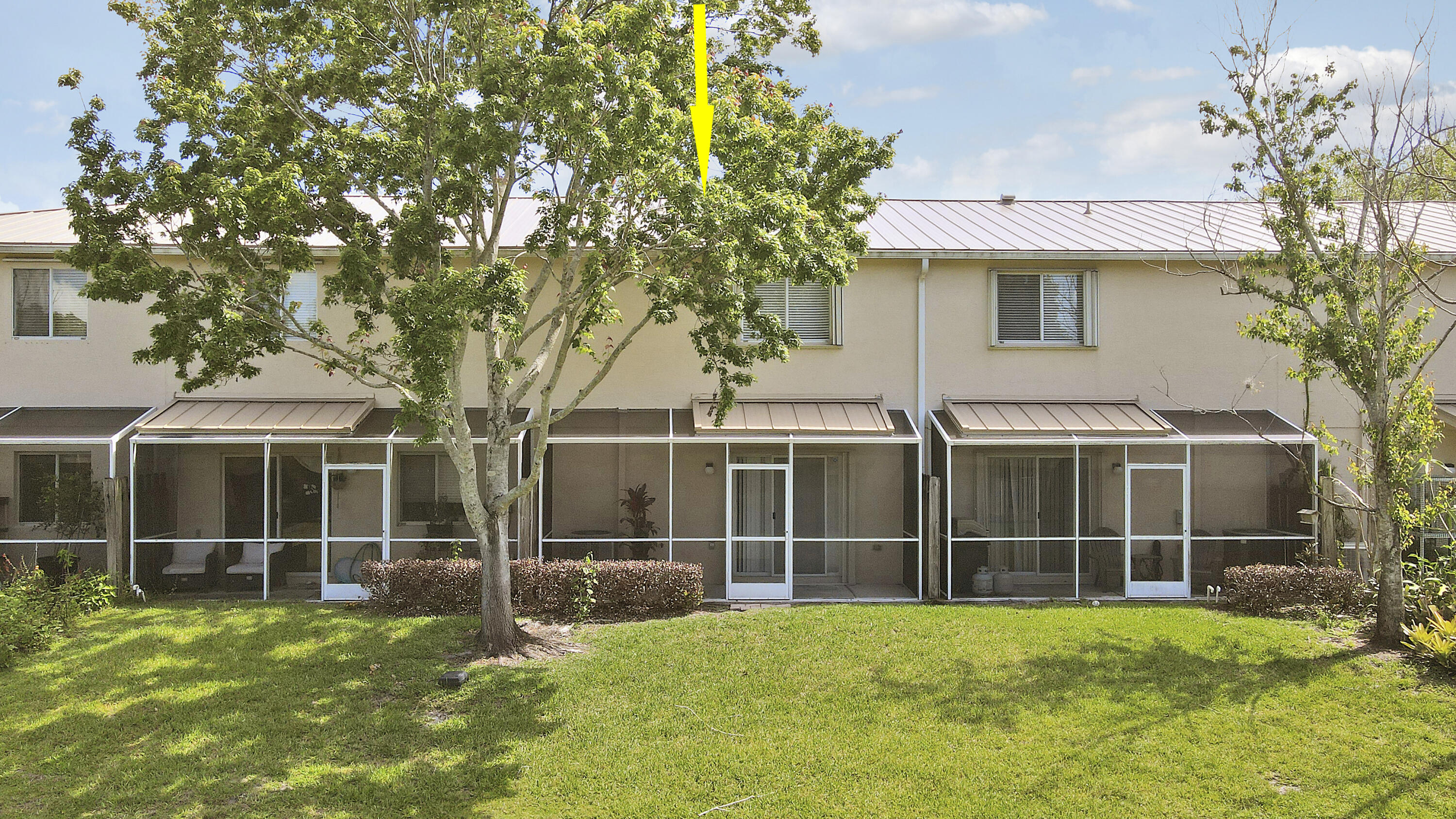 MARTINS CROSSING - Residential