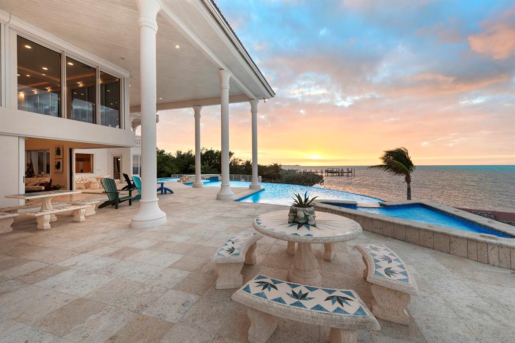 CRAINS SUBD - Residential