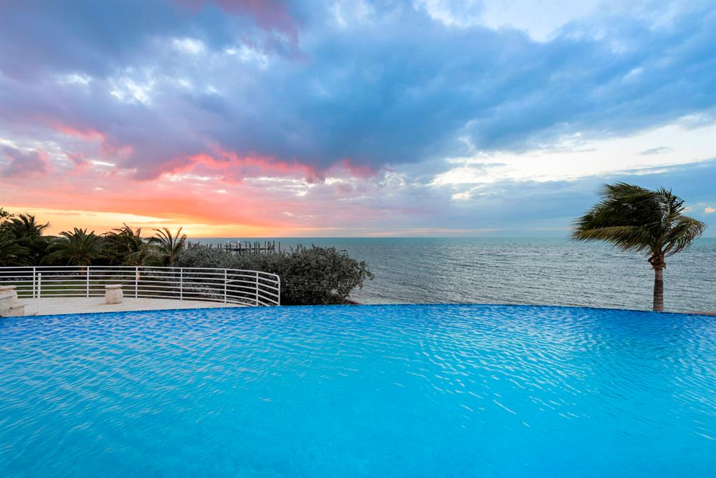 CRAINS SUBD - Residential