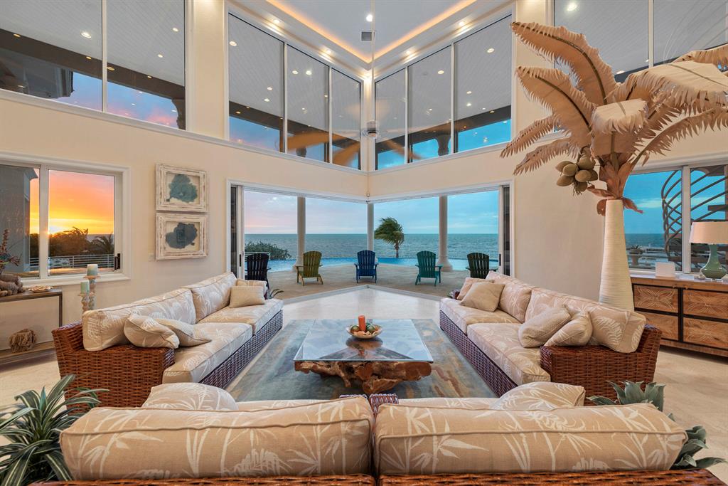 CRAINS SUBD - Residential