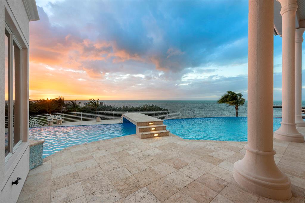 CRAINS SUBD - Residential