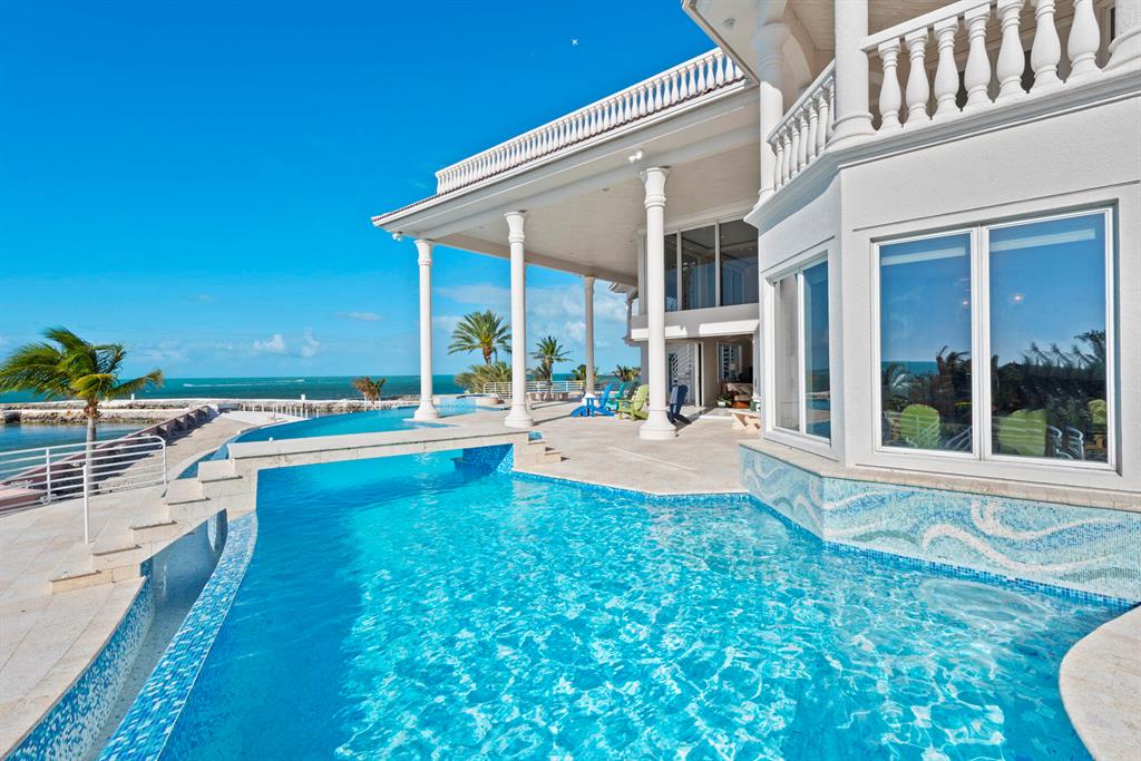 CRAINS SUBD - Residential