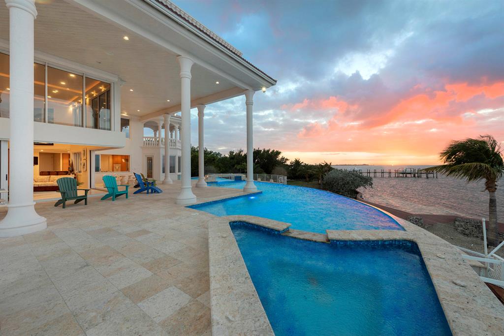 CRAINS SUBD - Residential